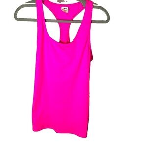 Body wrappers 2X ladies active wear top in hot pink